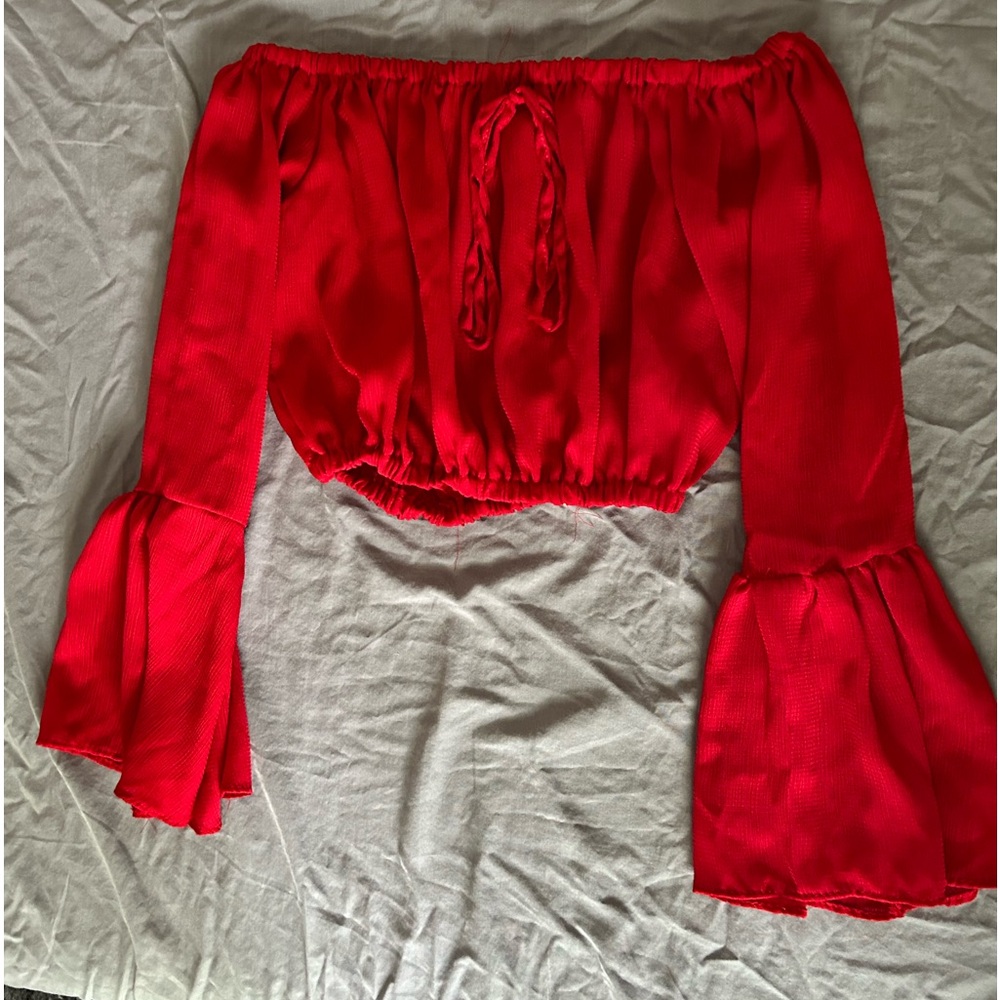 Red Off Shoulder Long Sleeve Crop Top